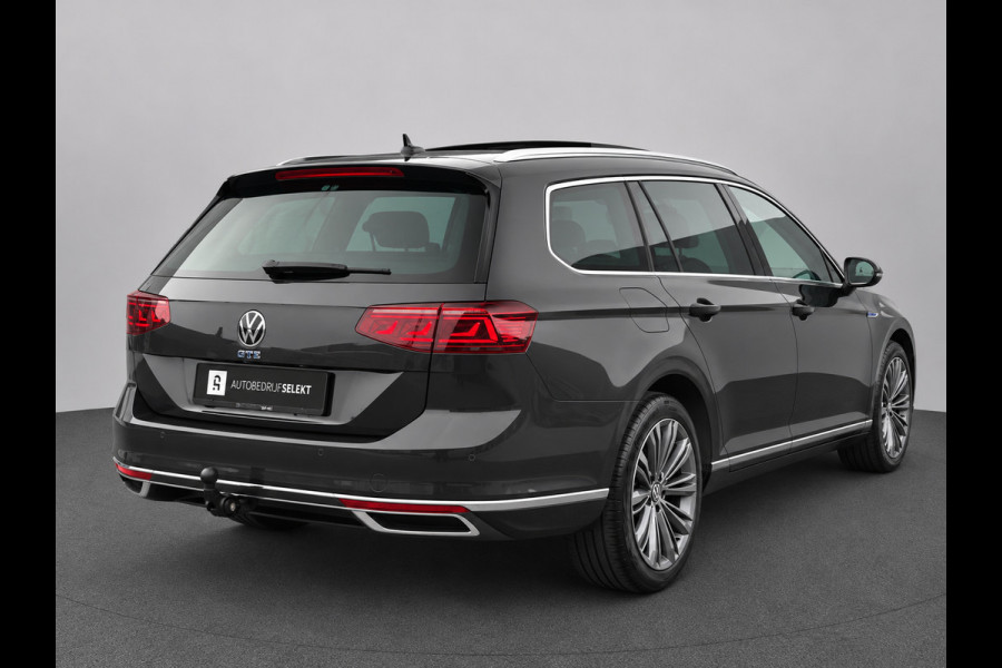 Volkswagen Passat Variant 1.4 TSI PHEV GTE | Pano | Trekhaak | Matrix | Massage | Camera | Travel Assist | Elektr. achterklep