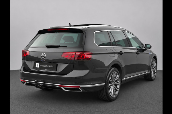 Volkswagen Passat Variant 1.4 TSI PHEV GTE | Pano | Trekhaak | Matrix | Massage | Camera | Travel Assist | Elektr. achterklep