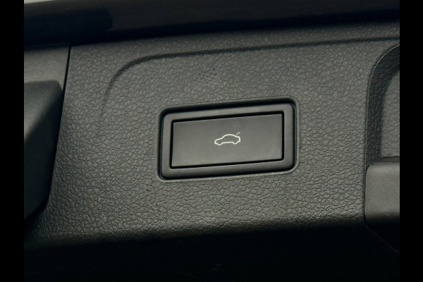 Volkswagen Passat Variant 1.4 TSI PHEV GTE | Pano | Trekhaak | Matrix | Massage | Camera | Travel Assist | Elektr. achterklep