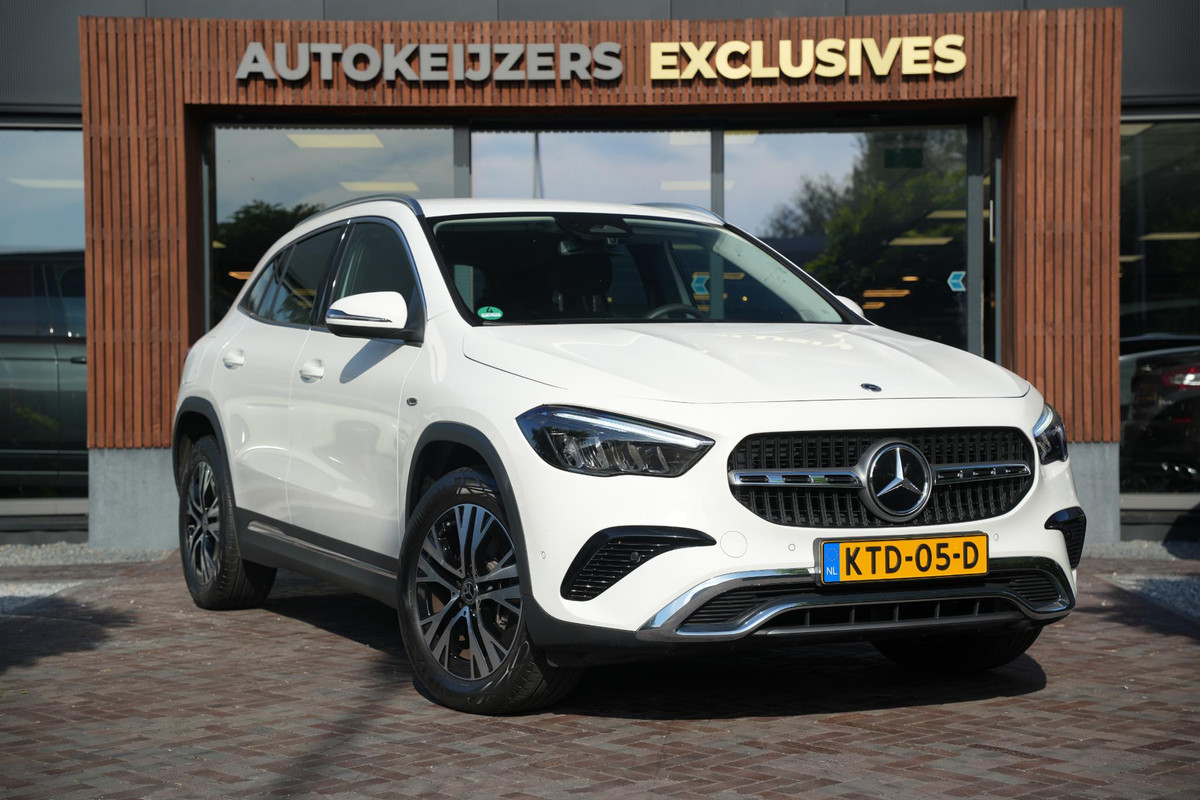 Mercedes-Benz GLA 250 e Business Solution Adapt. Cruise Stoelverw. LED Dodehoek