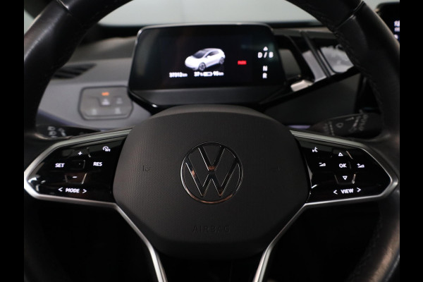 Volkswagen ID.3 Pure 45 kWh 150pk | Navi| int.voorverwarming| Verwarmde voorstoelen