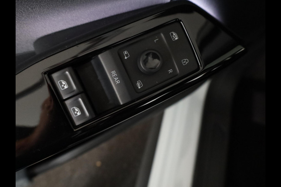 Volkswagen ID.3 Pure 45 kWh 150pk | Navi| int.voorverwarming| Verwarmde voorstoelen