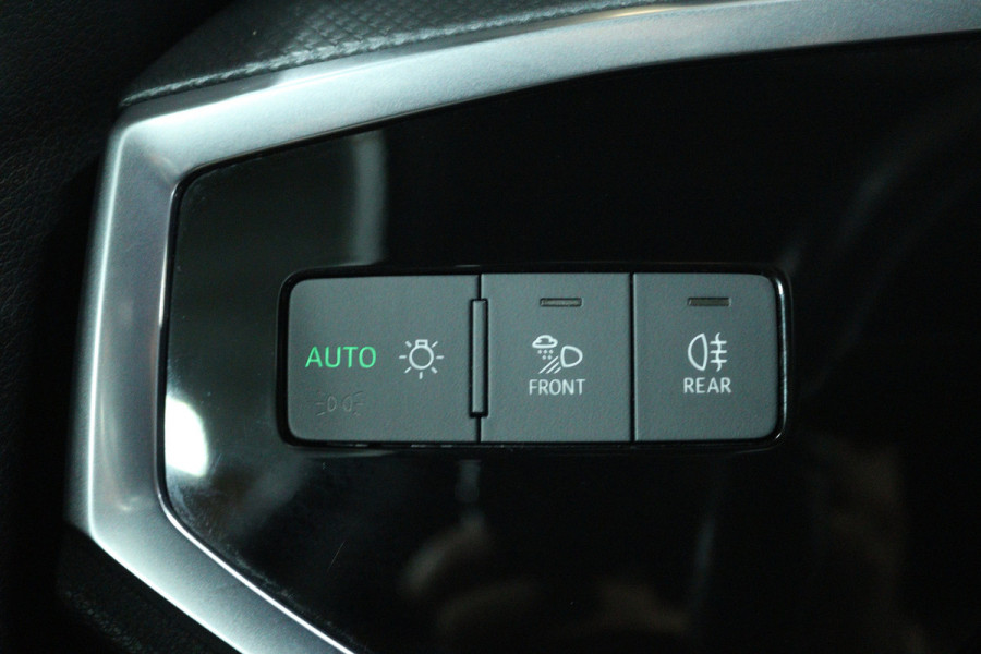 Audi Q3 35 TFSI S Line Pro Line S (TREKHAAK, STOELVERWARMING, CAMERA, CLIMA, CRUISE, LED, ELEKT. STOELEN)