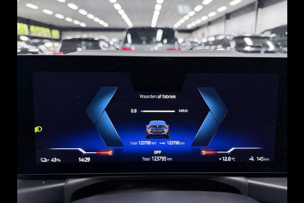 BMW i4 Gran Coupé EDrive40 84 kWh M-SPORT NW-PRIJS 90DEURO!! FULL-OPTION!!!