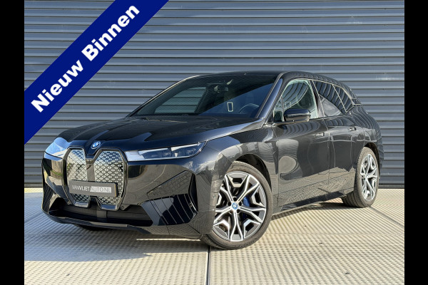 BMW iX xDrive40 Executive 77 kWh | SoH 100% | Sport Pakket | 360 Camera | Head-Up | Memory Stoelen