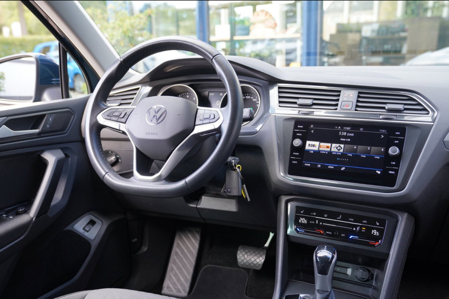 Volkswagen Tiguan 1.5 TSI Life Business|Prijs rijklaar incl. 12 mnd garantie|Stoel/stuurverwarming Camera LMV PDC Carplay DAB