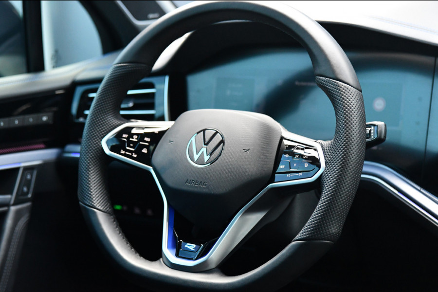 Volkswagen Touareg 3.0 TSi eHybrid 4MOTION R-Line, Nachtzicht, Massage, Softclose, Luchtv, Dynaudio, Koeling, HUD, 360, Pano!