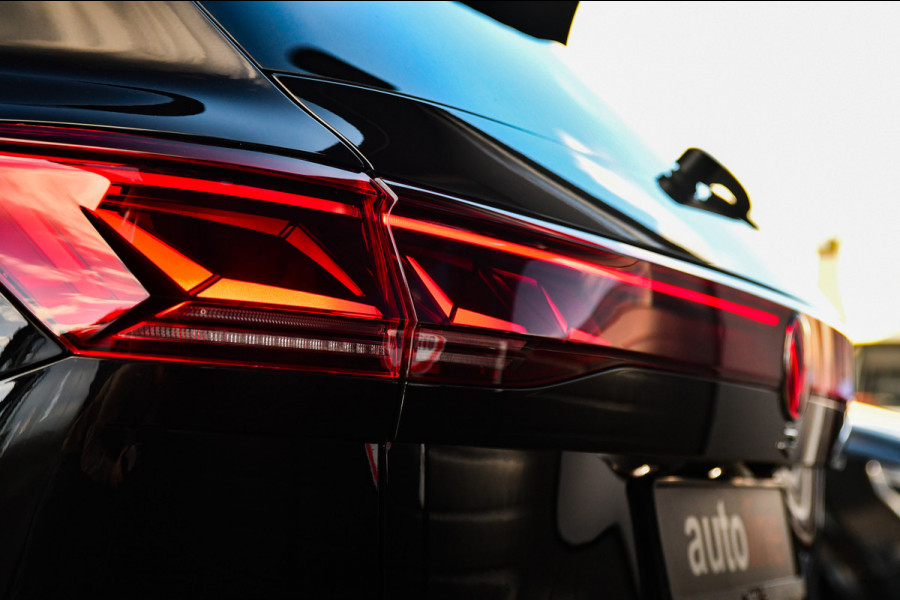 Volkswagen Touareg 3.0 TSi eHybrid 4MOTION R-Line, Nachtzicht, Massage, Softclose, Luchtv, Dynaudio, Koeling, HUD, 360, Pano!