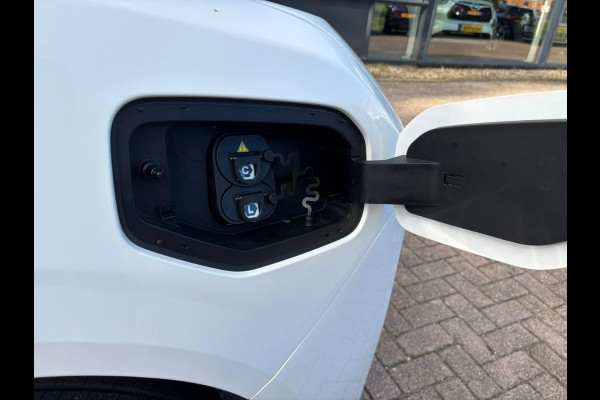 Farizon SV L2H2 231PK | Trekhaak | Hoog dak | Adaptive Cruise Control | 2.000 kg trekgewicht | Stoelverwarming | 360 graden camera