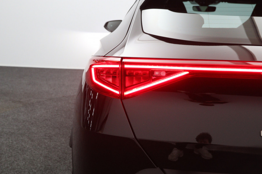 CUPRA Formentor 1.4 e-Hybrid VZ 245 PK Black Edition PHEV, Panoramadak, Leder-Alcantara, Stuur-Startknop, Camera