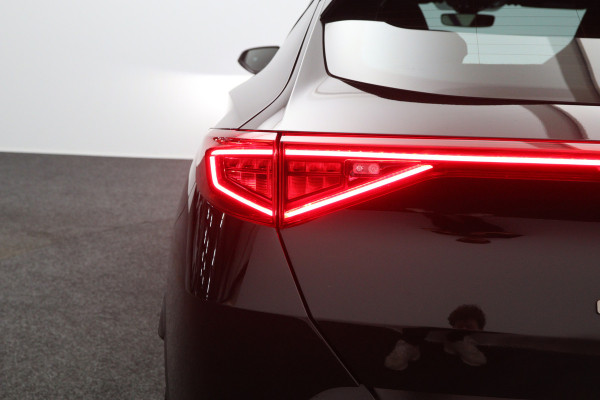 CUPRA Formentor 1.4 e-Hybrid VZ 245 PK Black Edition PHEV, Panoramadak, Leder-Alcantara, Stuur-Startknop, Camera