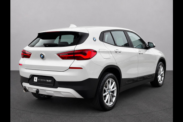 BMW X2 SDrive18i | Trekhaak | Camera | LED | Groot scherm | Navi | Stoelverwarming | Bluetooth