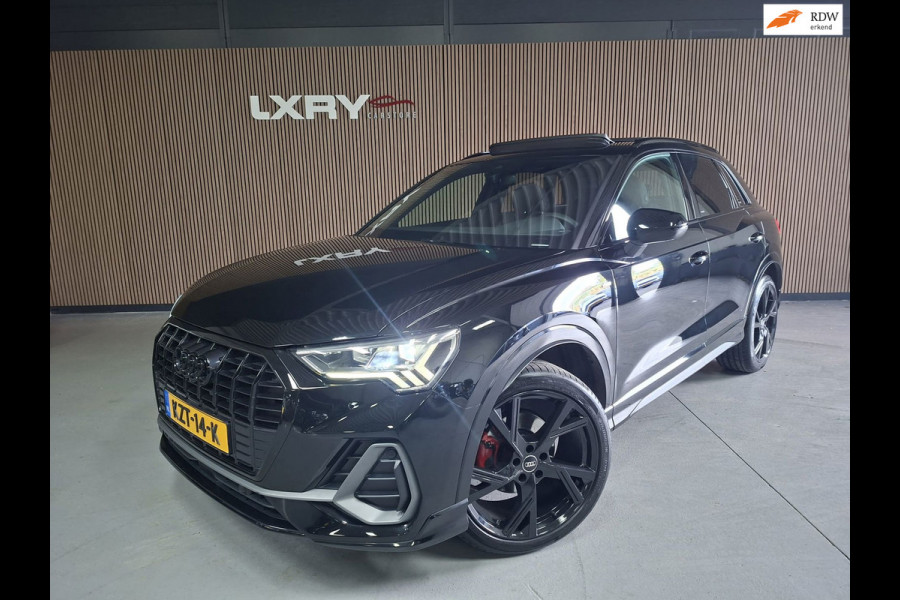 Audi Q3 35 TFSI S edition | Clima| Pano | Camera | Navi | Stoelverwarming |