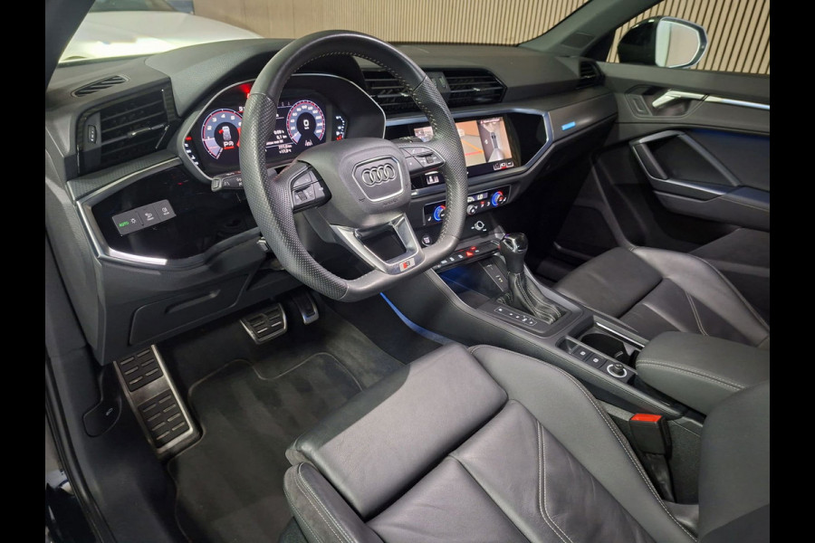 Audi Q3 35 TFSI S edition | Clima| Pano | Camera | Navi | Stoelverwarming |