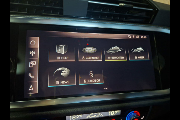 Audi Q3 35 TFSI S edition | Clima| Pano | Camera | Navi | Stoelverwarming |