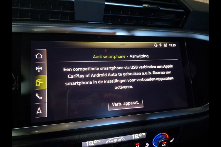 Audi Q3 35 TFSI S edition | Clima| Pano | Camera | Navi | Stoelverwarming |