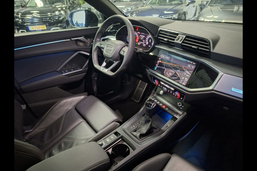 Audi Q3 35 TFSI S edition | Clima| Pano | Camera | Navi | Stoelverwarming |