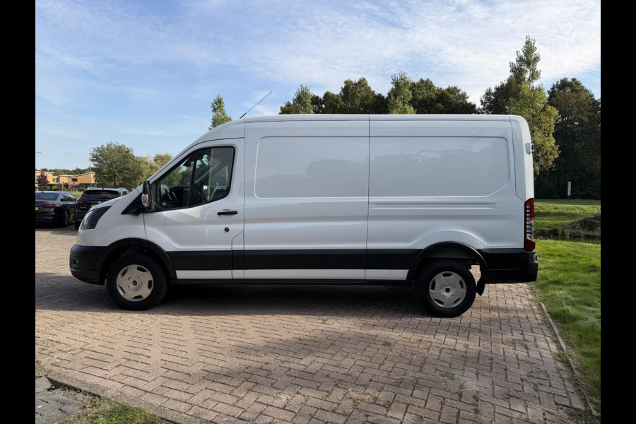 Ford E-Transit 350 L3H2 Trend 68 kWh | 162| 184pk Ford DEMO in Heerenveen |Laadruimte beschermingspakket | Safety Comfort Pack 1 | Trekhaakvoorbereiding | Acceleratie controle | Centrale dubbele vergrendeling | Keyless Entry en Start | Reservewiel | All Weather tires | Navigation Pack | 100 km/h begrenzer | Pro Power Onboard | LED laadruimteverlichting | Vehicle Integration System
