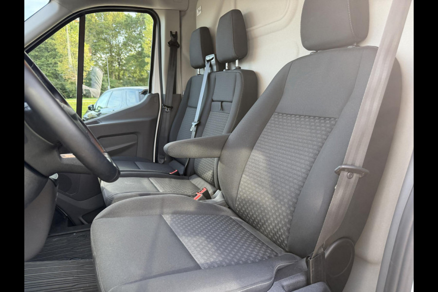 Ford E-Transit 350 L3H2 Trend 68 kWh | 162| 184pk Ford DEMO in Heerenveen |Laadruimte beschermingspakket | Safety Comfort Pack 1 | Trekhaakvoorbereiding | Acceleratie controle | Centrale dubbele vergrendeling | Keyless Entry en Start | Reservewiel | All Weather tires | Navigation Pack | 100 km/h begrenzer | Pro Power Onboard | LED laadruimteverlichting | Vehicle Integration System