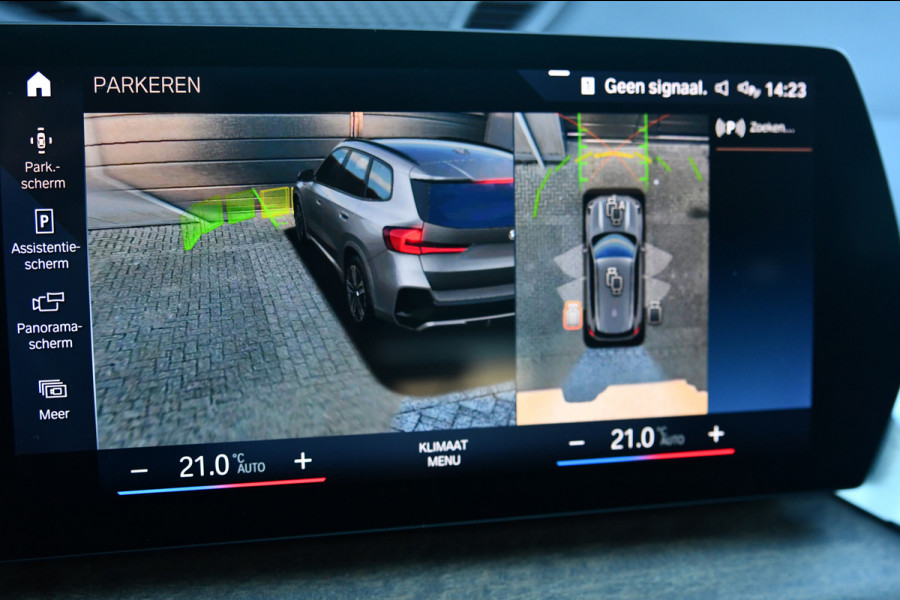 BMW X1 XDrive30e M Sport, Panorama, H.Kardon, Memory, 360, HUD, Ambiente, Trekhaak, Carplay!