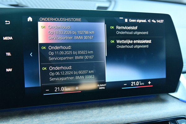 BMW X1 XDrive30e M Sport, Panorama, H.Kardon, Memory, 360, HUD, Ambiente, Trekhaak, Carplay!