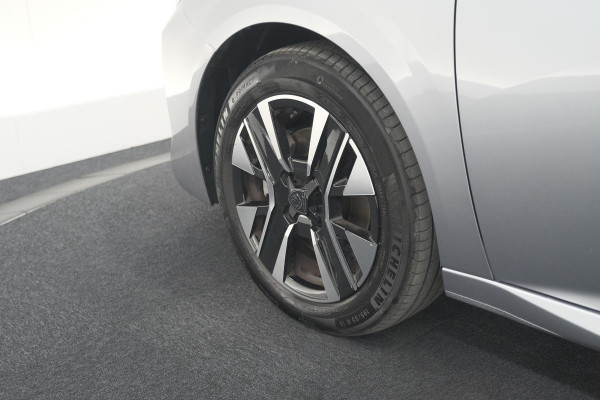 Peugeot 208 PureTech 100 Allure | Apple Carplay | Parkeersensoren | Climate Control