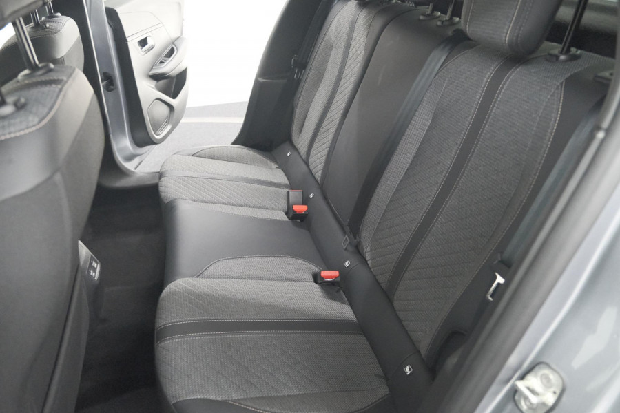 Peugeot 208 PureTech 100 Allure | Apple Carplay | Parkeersensoren | Climate Control