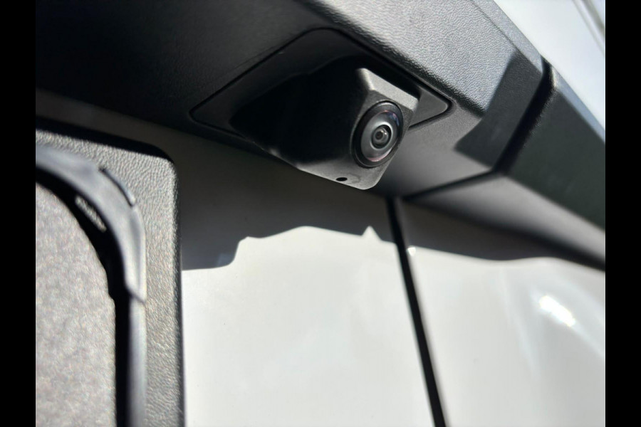 Farizon SV L2H1 231PK | 360 graden camera | 2.000 kg trekgewicht | Adaptive cruise control | Stoelverwarming |  Betimmering