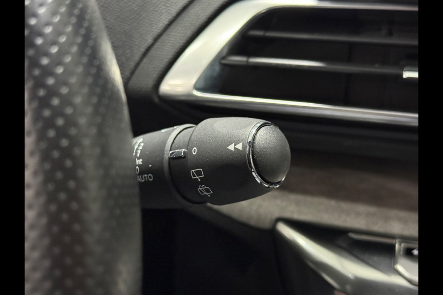 Peugeot 3008 HYBRID 225 PK GT Pack EAT8 | i-Cockpit | Navi | Apple CarPlay | 360° Camera | ACC | Leder/Alcantara