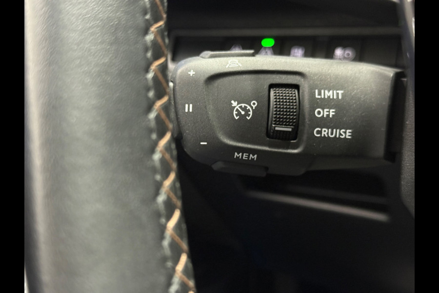 Peugeot 3008 HYBRID 225 PK GT Pack EAT8 | i-Cockpit | Navi | Apple CarPlay | 360° Camera | ACC | Leder/Alcantara