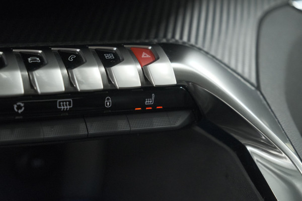 Peugeot 3008 1.6 HYbrid 225 Blue Lease Allure | Camera | Dodehoekdetectie | Apple Carplay