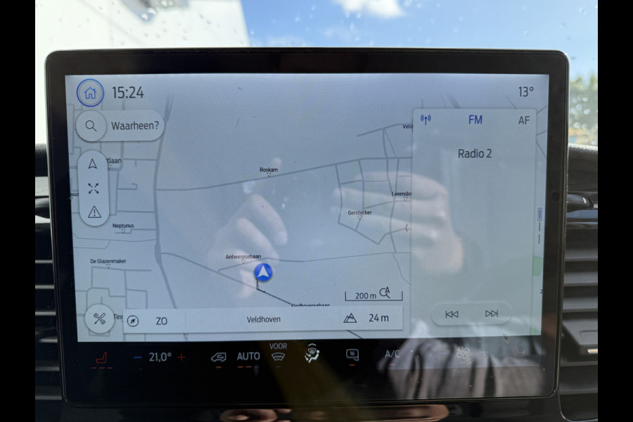 Ford E-Transit 68kWh 184PK L3H2 317km WLTP BEV Snelladen 360° Camera Cruise control Climate control Carplay Navigatie Parkeersensoren