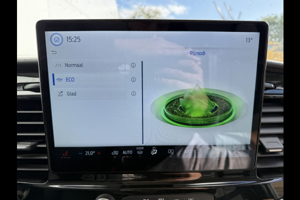 Ford E-Transit 68kWh 184PK L3H2 317km WLTP BEV Snelladen 360° Camera Cruise control Climate control Carplay Navigatie Parkeersensoren