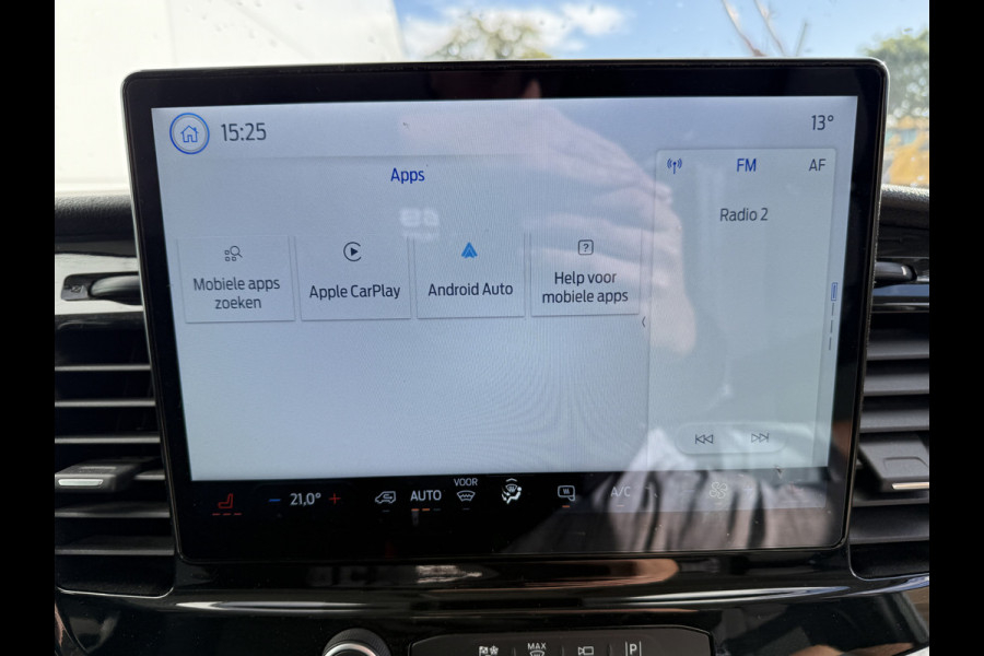 Ford E-Transit 68kWh 184PK L3H2 317km WLTP BEV Snelladen 360° Camera Cruise control Climate control Carplay Navigatie Parkeersensoren