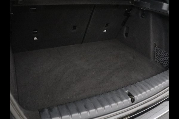 BMW 1-serie 118i | Automaat | Camera | M-Pakket | Apple Carplay | LED