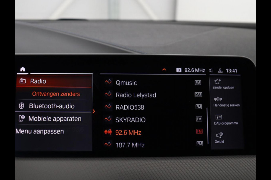 BMW 1-serie 118i | Automaat | Camera | M-Pakket | Apple Carplay | LED