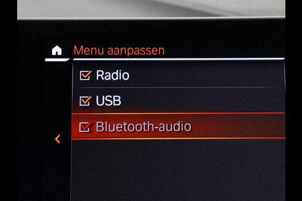 BMW 1-serie 118i | Automaat | Camera | M-Pakket | Apple Carplay | LED