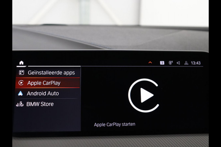 BMW 1-serie 118i | Automaat | Camera | M-Pakket | Apple Carplay | LED