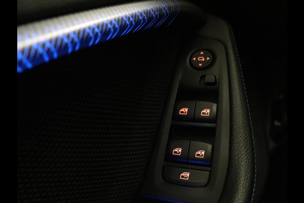 BMW 1-serie 118i | Automaat | Camera | M-Pakket | Apple Carplay | LED