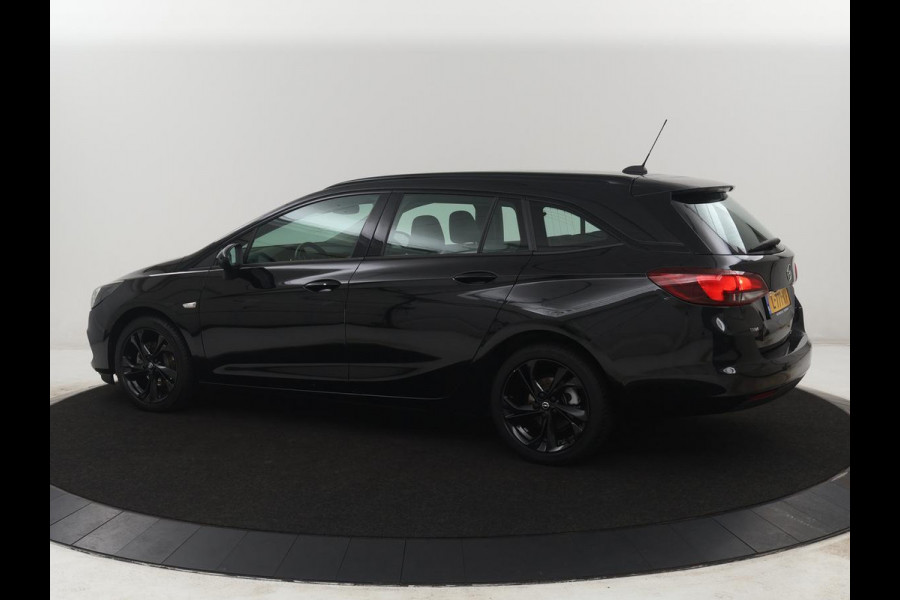 Opel Astra Sports Tourer 1.4 Business Elegance | Stuur/stoel verwarmingo | Cruise control | Lane assist | Camera | Park assist | Carplay | Climate control