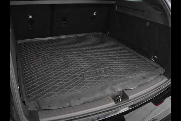 Opel Astra Sports Tourer 1.4 Business Elegance | Stuur/stoel verwarmingo | Cruise control | Lane assist | Camera | Park assist | Carplay | Climate control