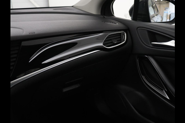 Opel Astra Sports Tourer 1.4 Business Elegance | Stuur/stoel verwarmingo | Cruise control | Lane assist | Camera | Park assist | Carplay | Climate control