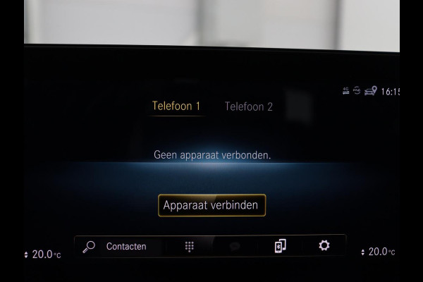 Mercedes-Benz A-Klasse 200 Business Solution AMG | Trekhaak | Pano. Dak | Camera | Stoelverwarming | Sfeerverlichting | Apple Carplay |