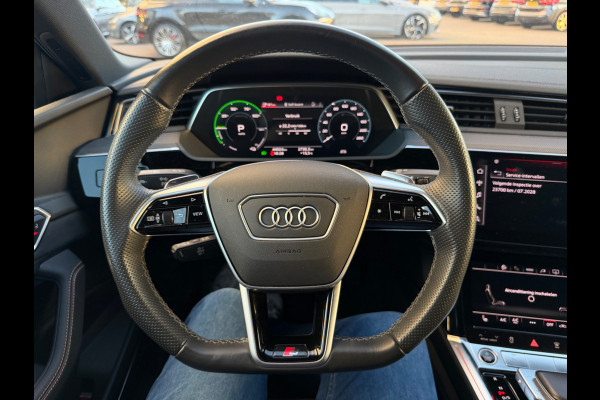 Audi e-tron Sportback 50 quattro S edition 71 kWh / SOH 97%! / Nieuwstaat / Camera / Luchtvering / B&O / 21'' / Leer&Alcantara / CarPlay / DAB / Cruise Control