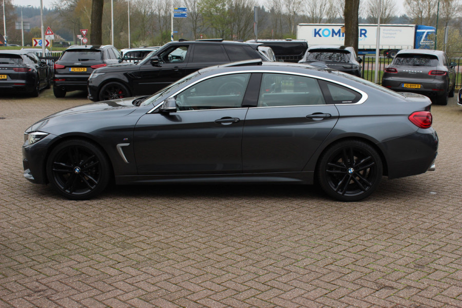 BMW 4 Serie Gran Coupé 418i High Exe. M Sport / Trekhaak / Schuifdak / 360Camera / 18'' / Navigatie / Dodehoek / DAB / Cruise Control / Getint glas / Stoelverwarming
