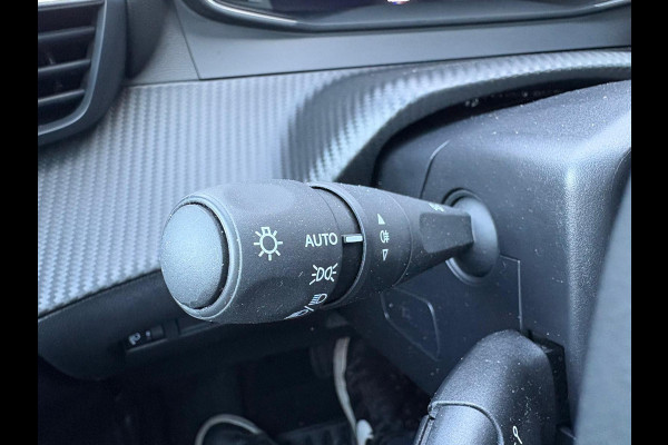 Peugeot e-2008 EV Allure 54 kWh Parkeerhulp/Carplay-Android-auto/Warmtepomp/Cruise-control