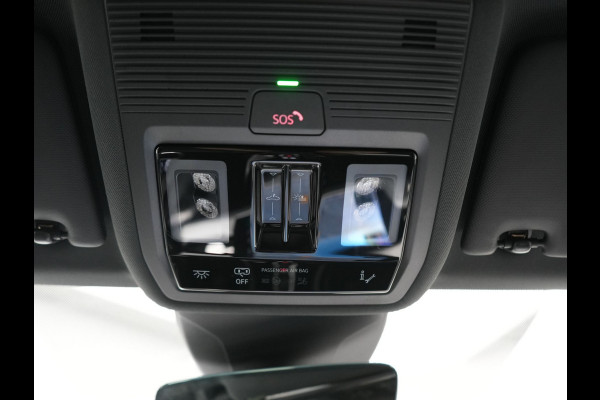 Audi Q4 e-tron 35 2x S Line 55 kWh 170pk | Panodak | Adaptive Cruise | Lederen Sportstoelen & Stuur Verwarmd | Camera | Keyless | 21"L.M | Navigatie | DAB |
