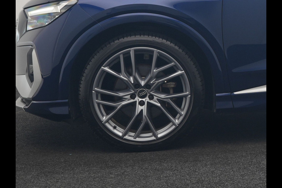 Audi Q4 e-tron 35 2x S Line 55 kWh 170pk | Panodak | Adaptive Cruise | Lederen Sportstoelen & Stuur Verwarmd | Camera | Keyless | 21"L.M | Navigatie | DAB |