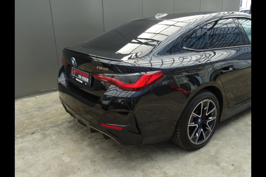 BMW i4 M50 * 544 PK * 84 KW ACCU * LEER !!