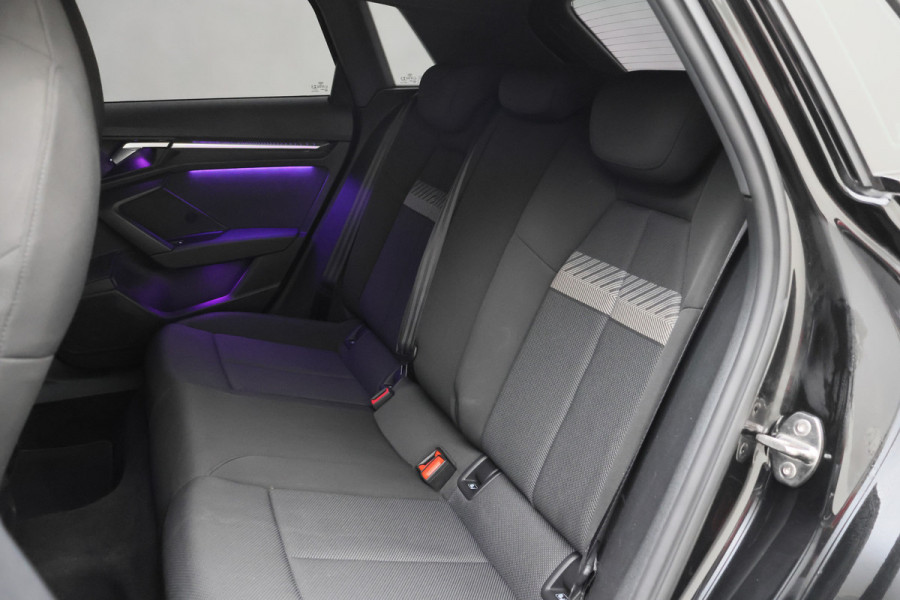 Audi A3 Sportback 30 TFSI Advanced edition Panoramadak, Camera, Virtual Cockpit, Cruise, Apple Carplay,